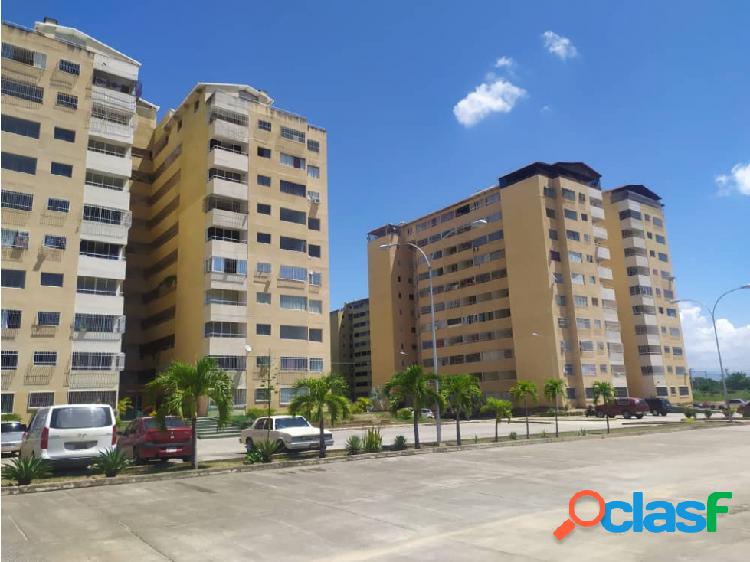 Se Vende Apartamento 79m2 2h/2b/1p Bosque Real Charallave