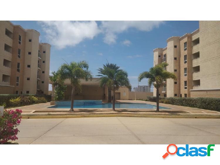 Se Vende Apartamento de 90 m2 en la Urbanización Sabanamar