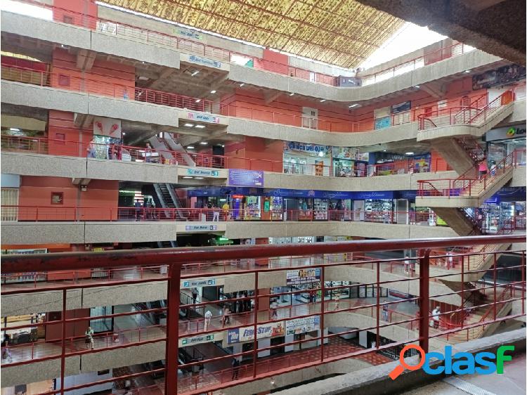 Se Vende Local Comercial de 105 m2 en el Centro Comercial El