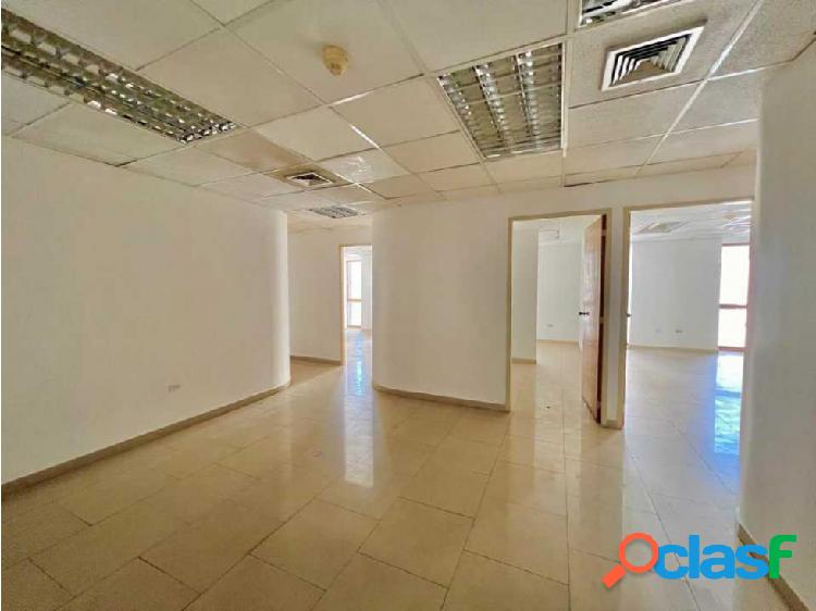 Se Vende Piso Completo en Torre Cavendes Los Palos Grandes