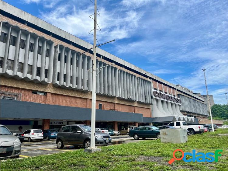 Se Vende oficina en el C.Comercial Concresa