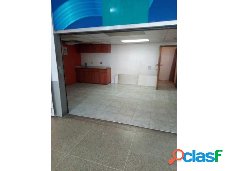 Se Vende/Alquila Local Comercial en Caricuao