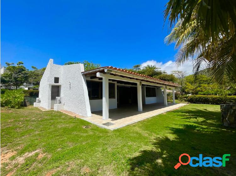 Se alquila Cabaña 200m² 3h/3b/1p Terraza de Guacuco