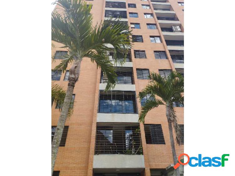 Se alquila apartamento en Colinas de la Tahona, amoblado,