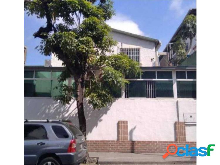 Se alquila casa comercial 450m2 Bello Monte 9728