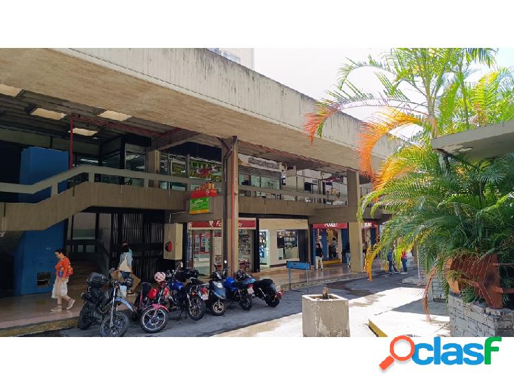 Se alquila local comercial 129,25 m2 Chacaíto