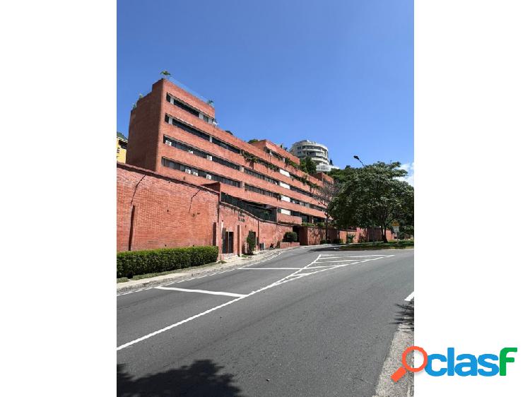 Se alquila ph 270m2 3h+s/ 5b/ 3p Valle Arriba