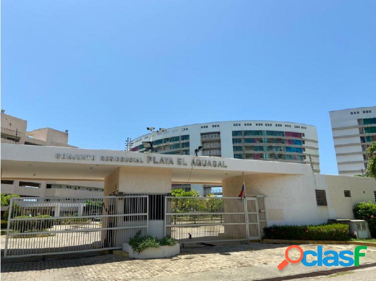 Se vende / Alq apto en PB, 90m2 + terraza, 2H/2B Agua Sal,