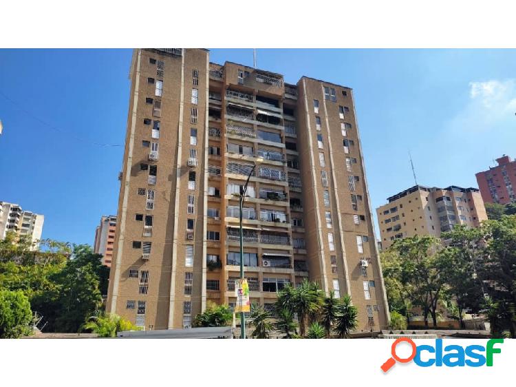 Se vende Apartamento en Santa Paula