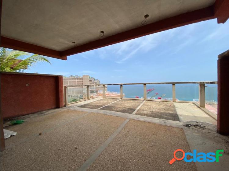 Se vende Apto 169m² 3h/3b/2e en Punta Ballena Nueva Esparta