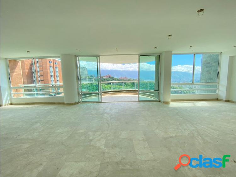 Se vende Apto PB 636m² 4h+2s/5b+1s/4p Mirador de los