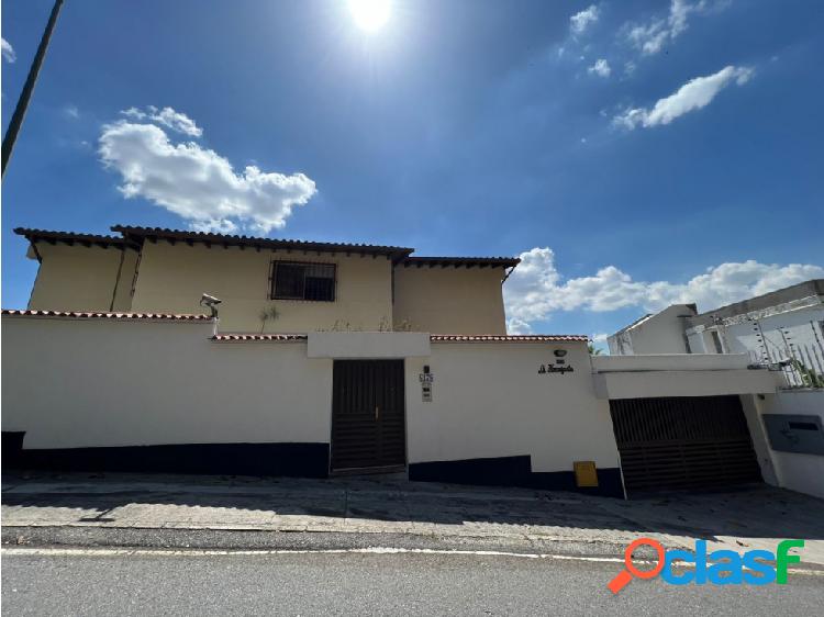 Se vende Casa 600m² 5h/4b+2s/8p San Roman