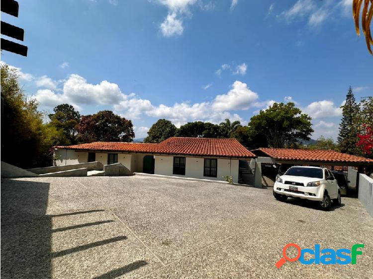 Se vende Casa 650m2. 4H+S/5.5B/10P La Lagunita