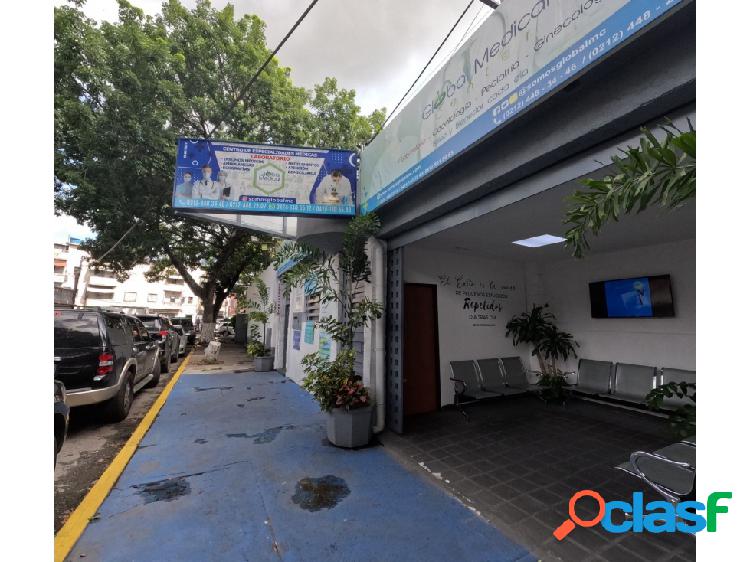 Se vende Casa Quinta + fondo de comercio en Bella Vista