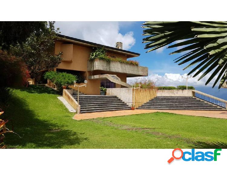 Se vende Casa/2340M2 T/805M2 C/4h+2s/6b+2s/8p/El Volcan/6492