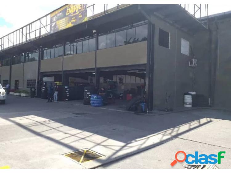 Se vende Galpón 3500m2. Guatire.