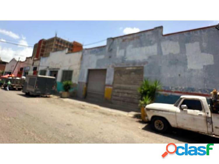 Se vende Galpón 665m2 Catia 5643