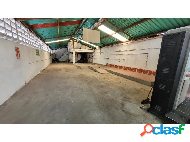 Se vende Galpon 1500m² Chapellin