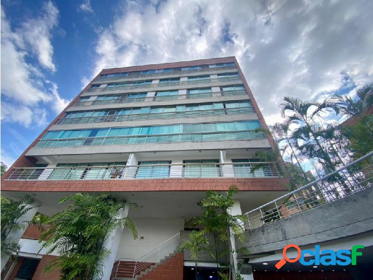 Se vende PB 313m² 3h+s/2.5b+s/2p Solar del Hatillo