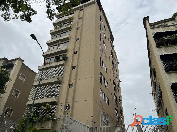 Se vende PH 251m2 Las Acacias 4914