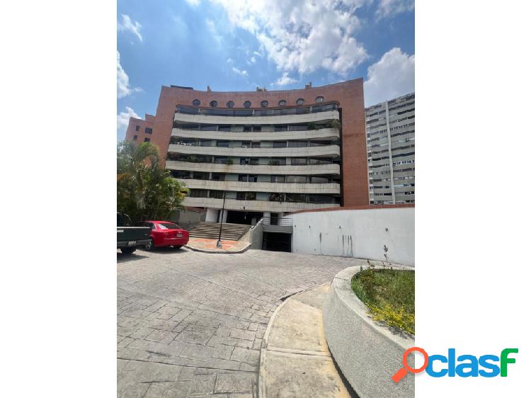 Se vende PH DUPLEX 240m2.3H+S/5B+S /3P. La Alameda.