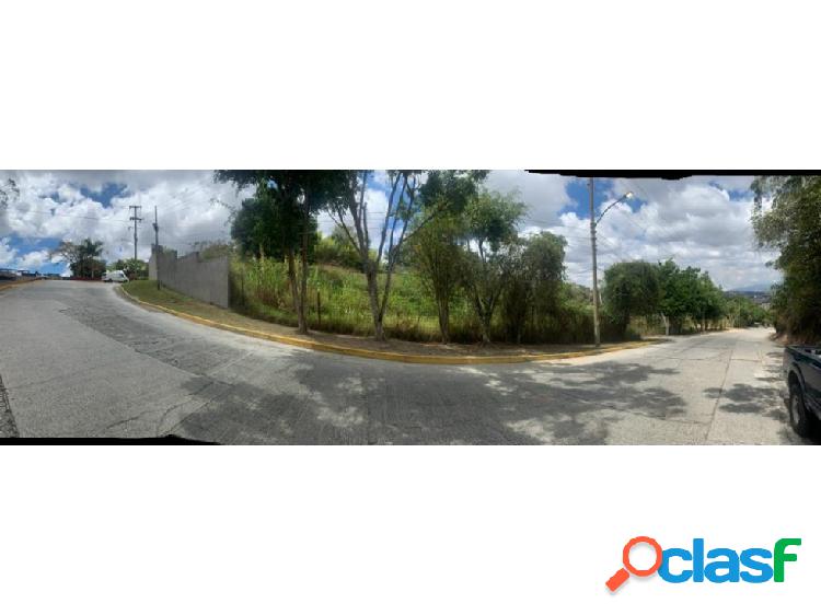 Se vende Terreno comercial Colinas de la Tahona 11077m²