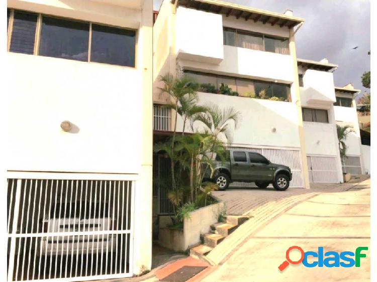 Se vende TownHouse 293m2 La Tahona 0024