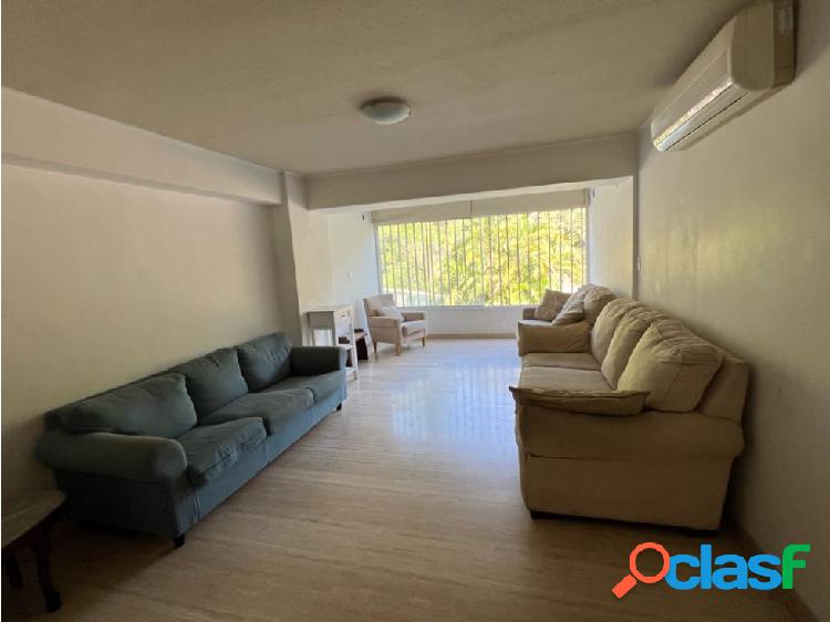 Se vende apartamento 117m2 La Alameda 1627