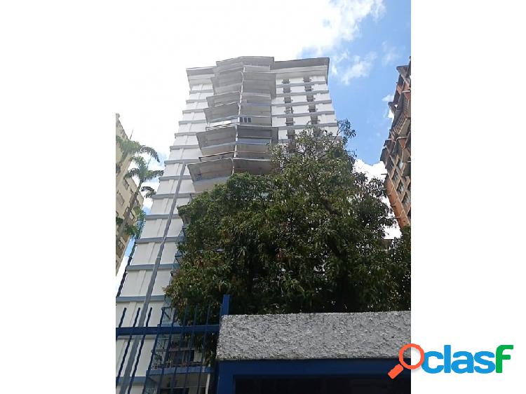 Se vende apartamento 178m2 4h/3b+s/2p Los Palos Grandes 9230