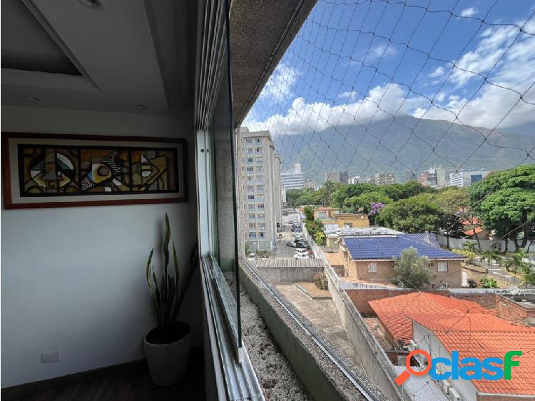 Se vende apartamento 230m² 4h/3b/2e Altamira Sur