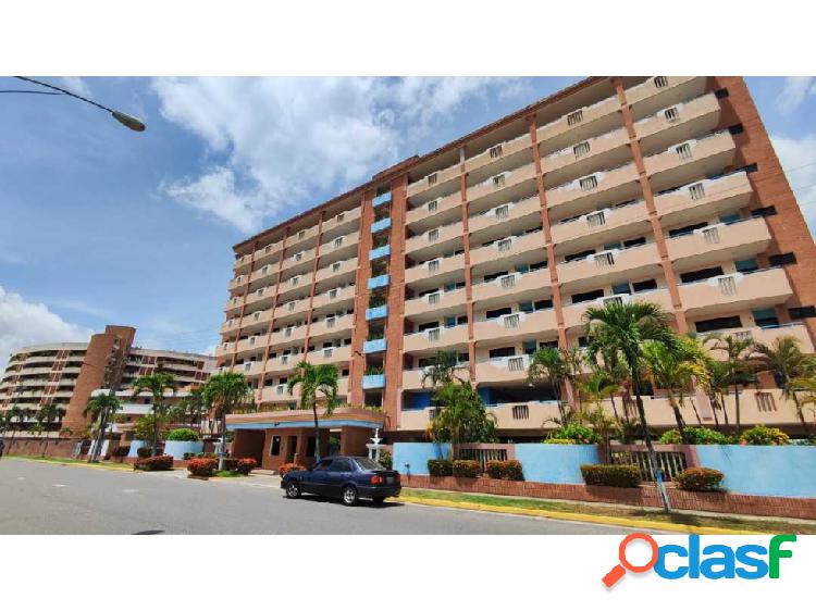 Se vende apartamento 62m2 2h/2b/1p Puerto Encantado 4256