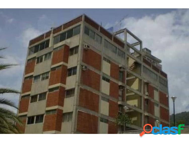 Se vende apartamento 66m Camuri Grande 2725