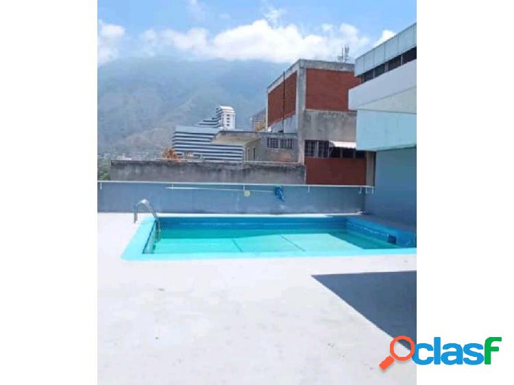 Se vende apartamento Altamira 8587