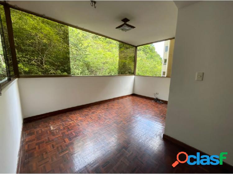 Se vende apto 148m2 3h/ 2b/ 2p La alameda