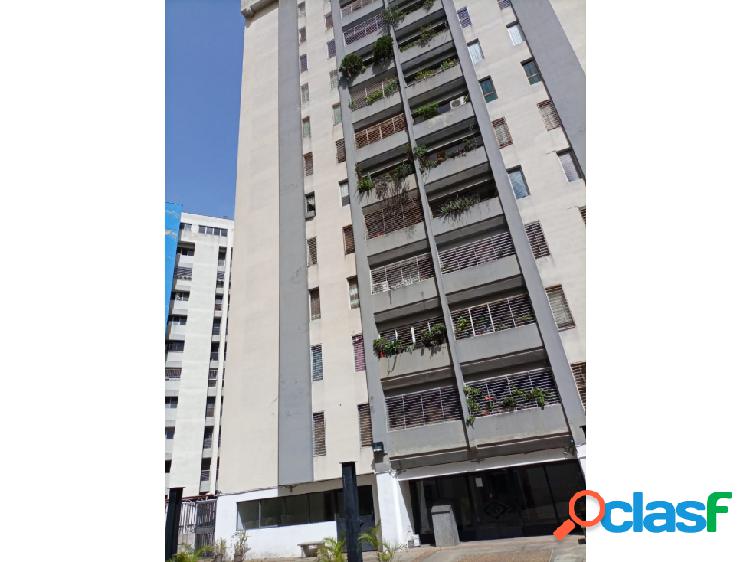 Se vende apto 87m2 3h/2b/1p Lomas del Ávila 8566