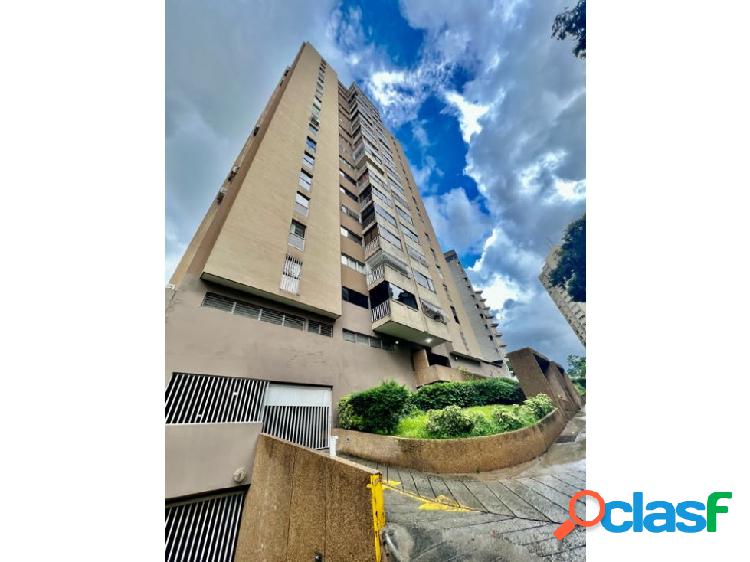 Se vende apto 98m2 2h/2b/2p Lomas de Prados del Este