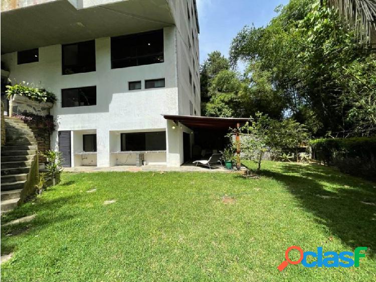 Se vende apto PB 400m² 3h+s/3b+s∕2p en Alto Hatillo