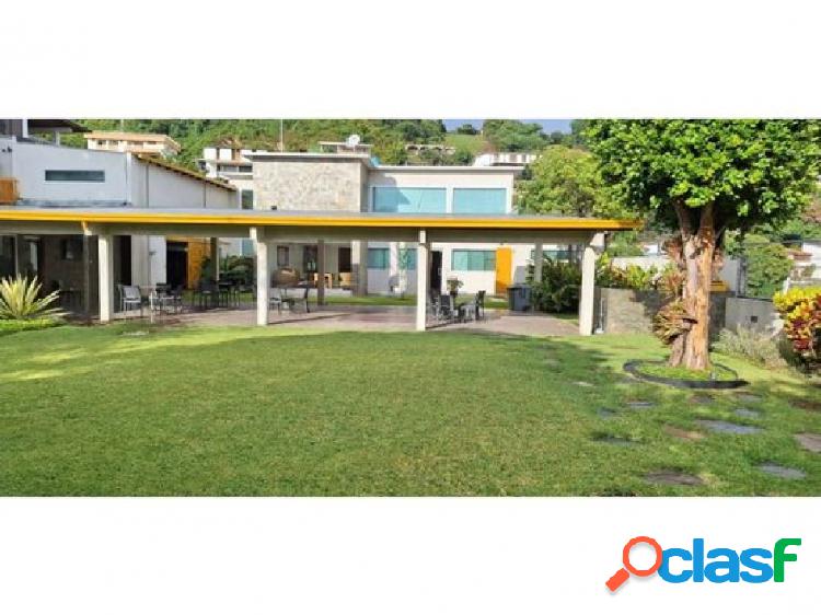 Se vende casa 1.600m2 terreno - 10h+6b+20p - Cumbres de