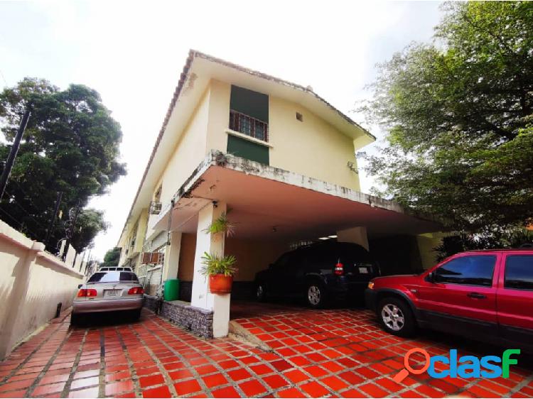 Se vende casa 1000m² 6h+s∕8b+s∕12p en Altamira