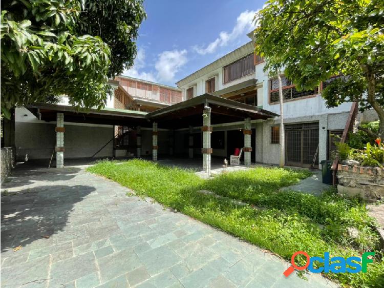 Se vende casa 1152m² 6h+s/8b+s/8p Colinas de Bello Monte