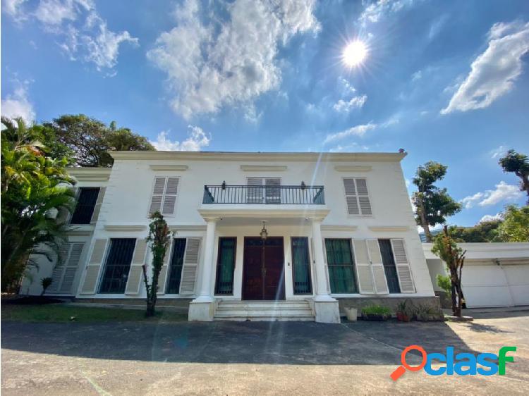 Se vende casa 2170m² 6h/6b∕12p en Country Club