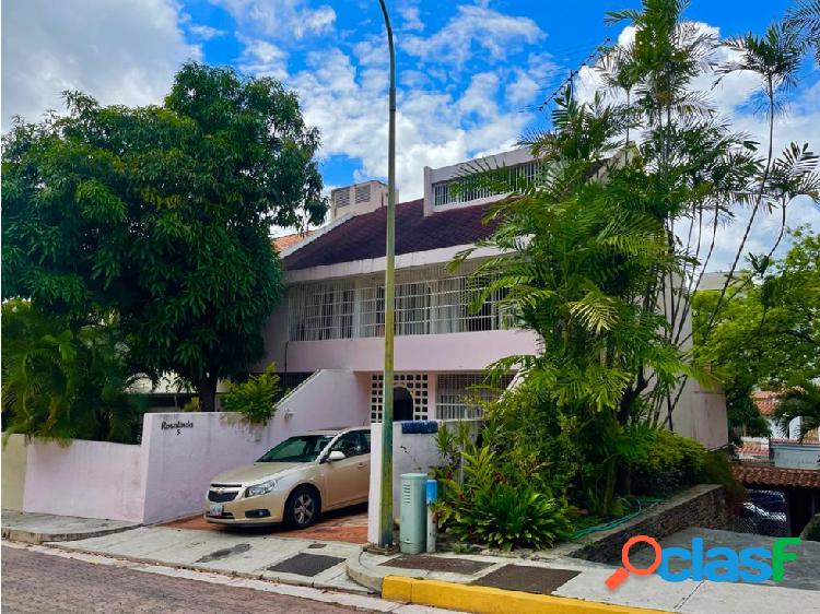 Se vende casa 300m² 5h+1s/4b+1s/4p Santa Fe