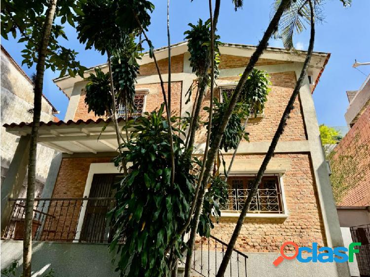 Se vende casa 350m2 4h/3p Los Palos Grandes