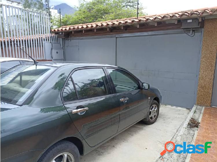 Se vende casa 425m2 6h/4b/4p El Marqués 8281