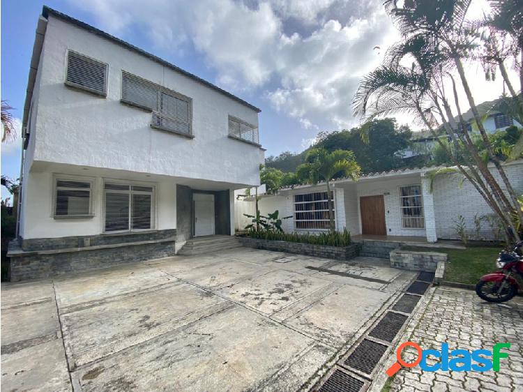 Se vende casa 445m² -3h+s/5b+s/4p en Oripoto