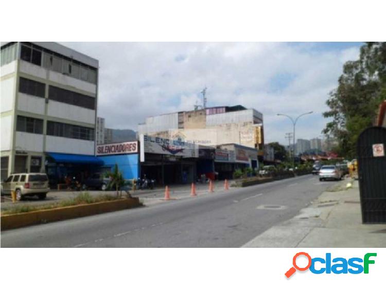 Se vende casa 490m2 8h/5b/2p La Trinidad 5271