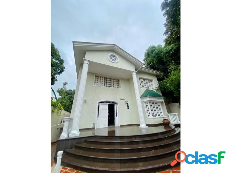 Se vende casa 560m2 La Floresta 1861