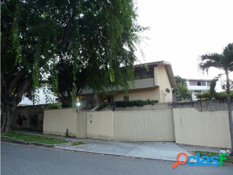 Se vende casa 600m2 6h/5b/10p Caurimare