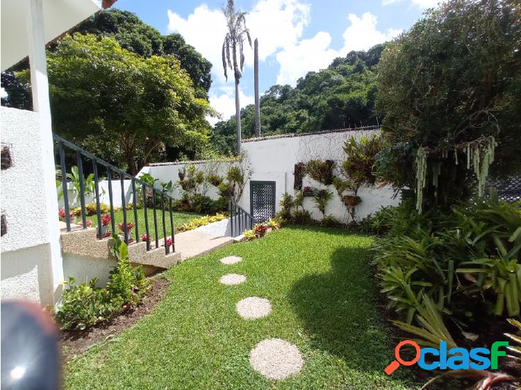 Se vende casa 646m2 Santa Marta 6710