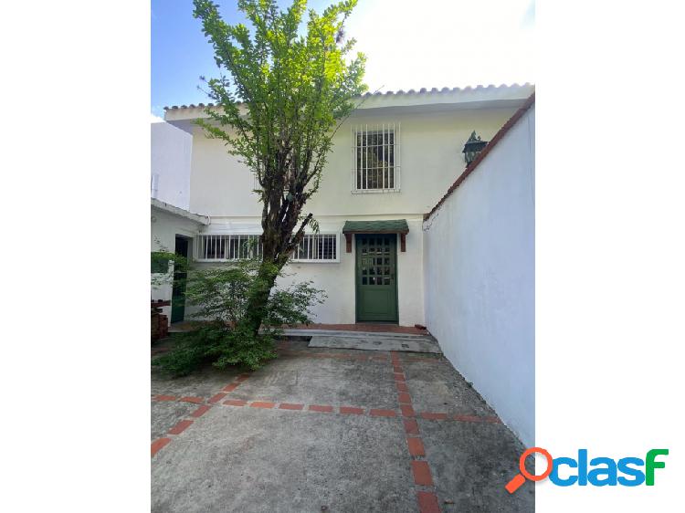 Se vende casa con anexo 420m2 Caurimare 4926